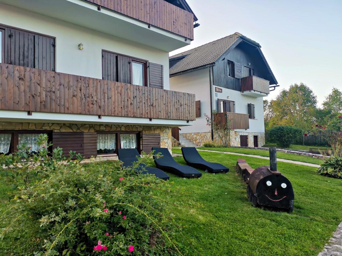 Etno Garden Apartments Plitvica selo Bagian luar foto